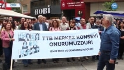 Hekimlere Verilen Ceza İzmir’de Protesto Edildi