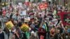 Ribuan Warga Protes Langkah Penghematan Pemerintah Inggris