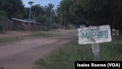 Entrada da sede de Massango