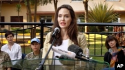 Actress Angelina Jolie speaks to the media after meeting with the British Peace Support Team for East Africa, at the International Peace Support Training Center in Nairobi, Kenya, June 20, 2017. 