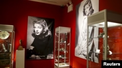 Pieces from 'The Lauren Bacall Collection' are seen during a press preview at Bonhams' Madison Avenue gallery in New York, March 24, 2015. 