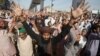 گلوله باری در یک راهپیمایی در پاکستان چندین کشته برجا گذاشت