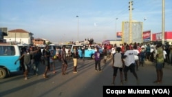 Taxistas em Luanda reclamam pagamentos do MPLA (Foto de Arquivo)