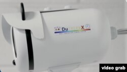 Kamera DuThermX kompanije "Dubak Electric Group" iz Čikaga, čiji su vlasnici Vlato i Nebojša Dubak (Foto: VOA)