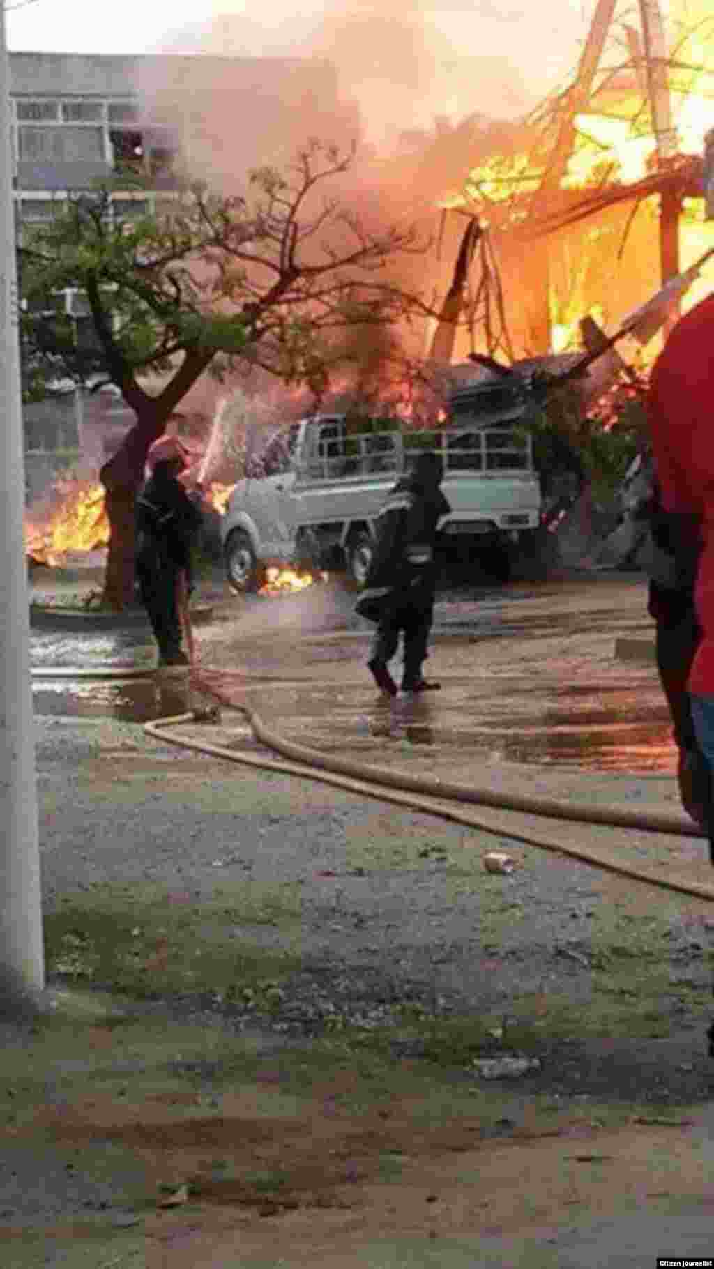 incêndio destrói edifício da Cultura em Benguela, 28 de Março, 2015, Angola