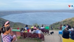 El mirador de Catarina es uno de los lugares más atractivos para los turistas en Nicaragua. Foto Houston Castillo, VOA.