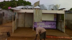 Moradores desalojados da ilha de Luanda continuam em tendas - 2:06