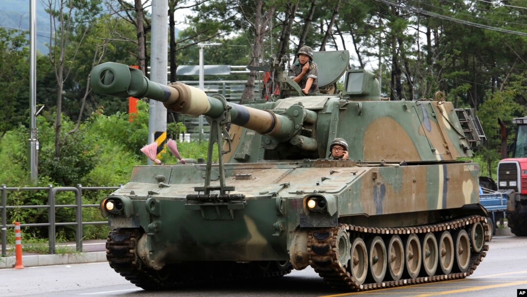 Južnokorejski tenk u demilitarizovanoj zoni