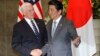 Pence anuncia "duras" sanciones contra Corea del Norte