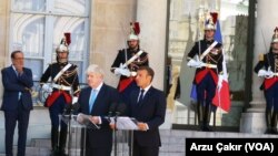 Emmanuel Macron - Boris Johnson