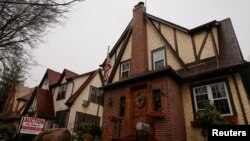 特朗普紐約皇后區童年居所 再度掛牌出售