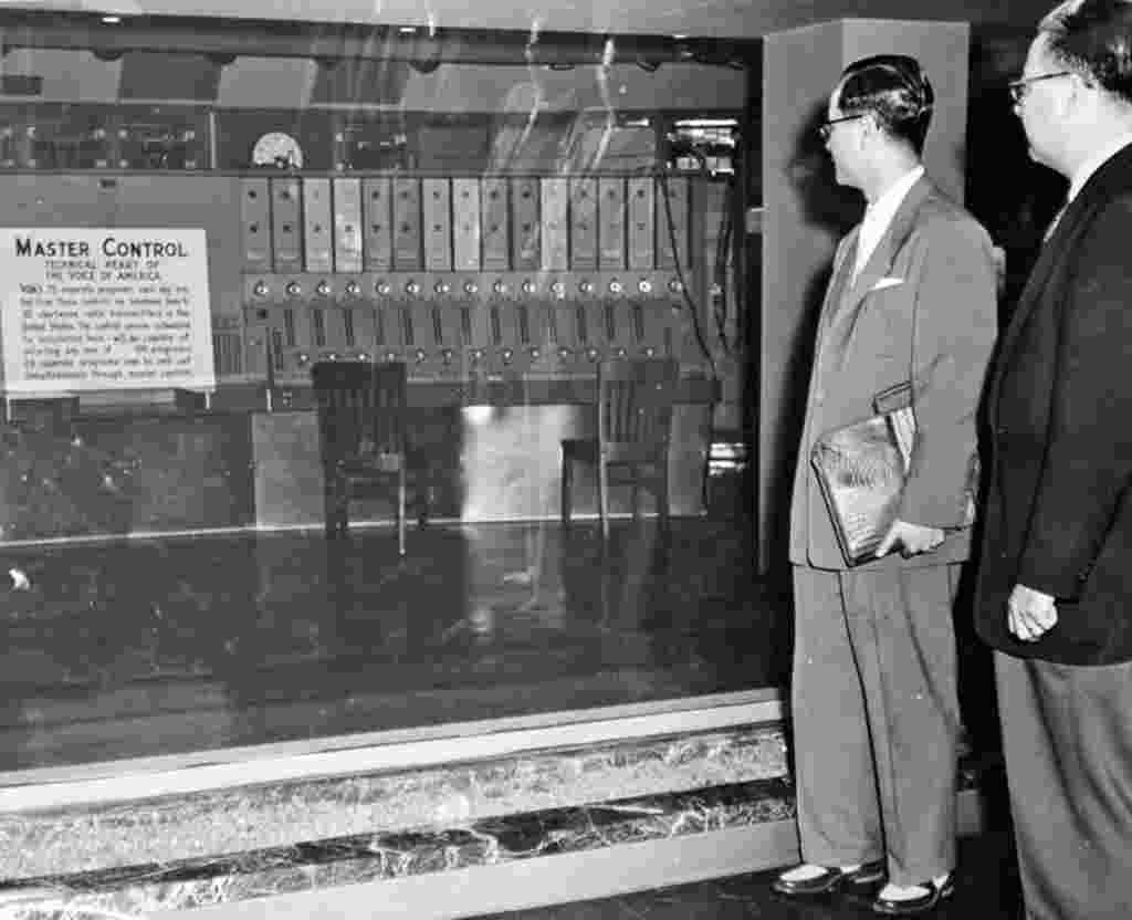 Early radio Master Control on display in VOA's current headquarters building in Washington, DC.