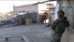 自殺炸彈殺手攻擊阿富汗東部美軍空軍基地