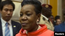 La présidente Catherine Samba-Panza a conféré dimanche avec le nouveau Premier ministre André Nzapayeké