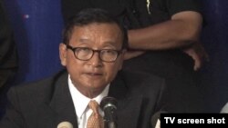 sam rainsy denies preliminary election in a press conference, 130729