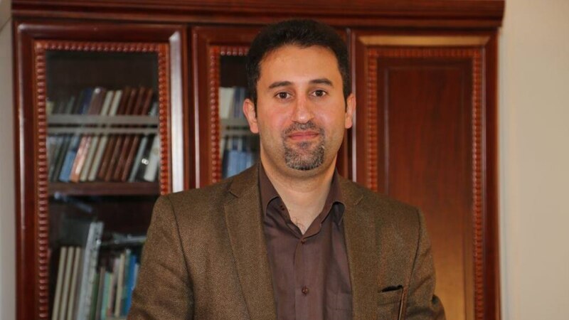 دکتۆر ڕێبوار کەریم مەحمود : خەڵک حکومەتی بۆچییە کە نەتوانێت یەک مانگ خۆی ڕابگرێت