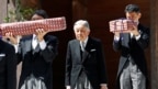Đây là lần đầu tiên trong 200 năm nước Nhật mới chứng kiến một Nhật hoàng thoái vị