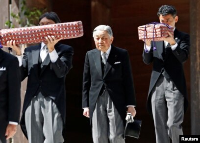 Japanese Emperor Naruhito takes part in sacred goddess ritual to