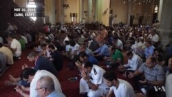 People Pray in Cairo for EgyptAir Victims