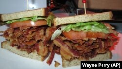 Bacon sandwich