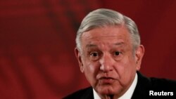 El presidente de México, Andrés Manuel López Obrador, dijo este 2 de enero de 2020 que acoger a los asilados en la embajada en Bolivia "es una cuestión de principios”.