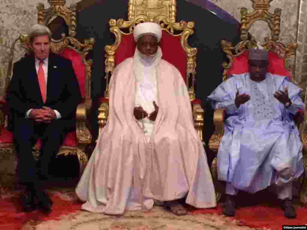 NIGERIA: John Kerry a Sokoto tare da Sultan da gwamnan jihar Waziri Tambuwal