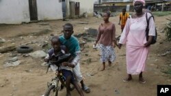 Le quartier d'Abobo-Sagbe à Abidjan, en Côte d'Ivoire, 19 août 2015. 