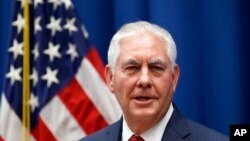 အမေရိကန်နိုင်ငံခြားရေးဝန်ကြီး Rex Tillerson 