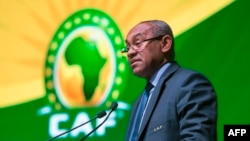 Le président de la Confédération africaine de football (CAF), Ahmad Ahmad, prononce un discours lors de la 40e assemblée générale ordinaire de la CAF le 2 février 2018 dans la ville marocaine de Casablanca.