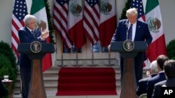 도널드 트럼프 미국 대통령과 안드레스 마누엘 로페스 오브라도르 멕시코 대통령이 8일 백악관 로즈가든에서 공동기자회견을 열었다. 