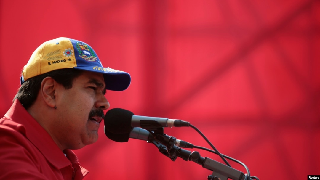 El presidente Nicolás Maduro aseguró que la mayoría apoya las medidas para combatir la crisis.