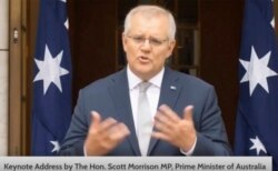 Perdana Menteri Australia Scott Morrison menyampaikan pidato dari Canberra Senin, 25 Oktober 2021. (Foto: via AP)