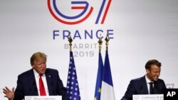 도날드 트럼프 미국 대통령과 에마뉘엘 마크롱 프랑스 대통령과 26일 파리에서 정상회담에 이어 공동기자회견을 했다.