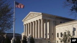 FILE - The Supreme Court building is seen in Washington, D.C, April 4, 2017. The U.S. Supreme Court is allowing parts of President Donald Trump’s ban on travelers from six mostly Muslim countries to be enforced.