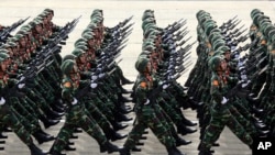 Lực lượng đặc công Việt Nam trong cuộc diễu hành mừng Quốc khánh tại Quảng trường Ba Đình, Hà Nội, ngày 2/9/2015.