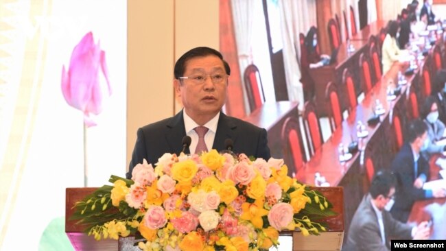 Phó Trưởng Ban Tuyên giáo Trung ương Lại Xuân Môn báo cáo công tác của toàn ngành Tuyên giáo trong năm 2021. Photo VOV.