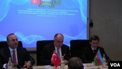 Elmar Məmmədyarov, Mövlud Çavuşoğlu və Rəşid Meredov