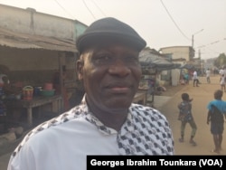 Soumahoro Farikou, président de la fédération des commerçants, le 25 janvier 2018. (VOA/Georges Ibrahim Tounkara)