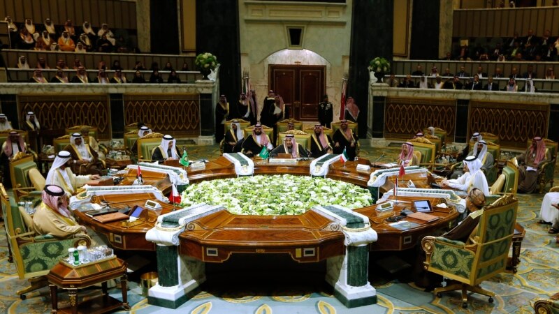 پاشای سعودیە داوا لە یەکێتی وڵاتانی کەنداوی عەرەبی دەکات ڕووبەڕووی ئێران ببنەوە