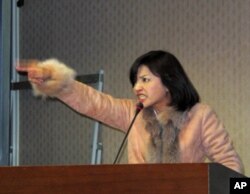 立委邱议莹怒斥陆委会未捍卫主权