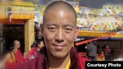 ཇ་པ་དགོན་པའི་མཁན་པོ་གློད་གྲོལ་དགོས་པའི་སྐད་འབོད།