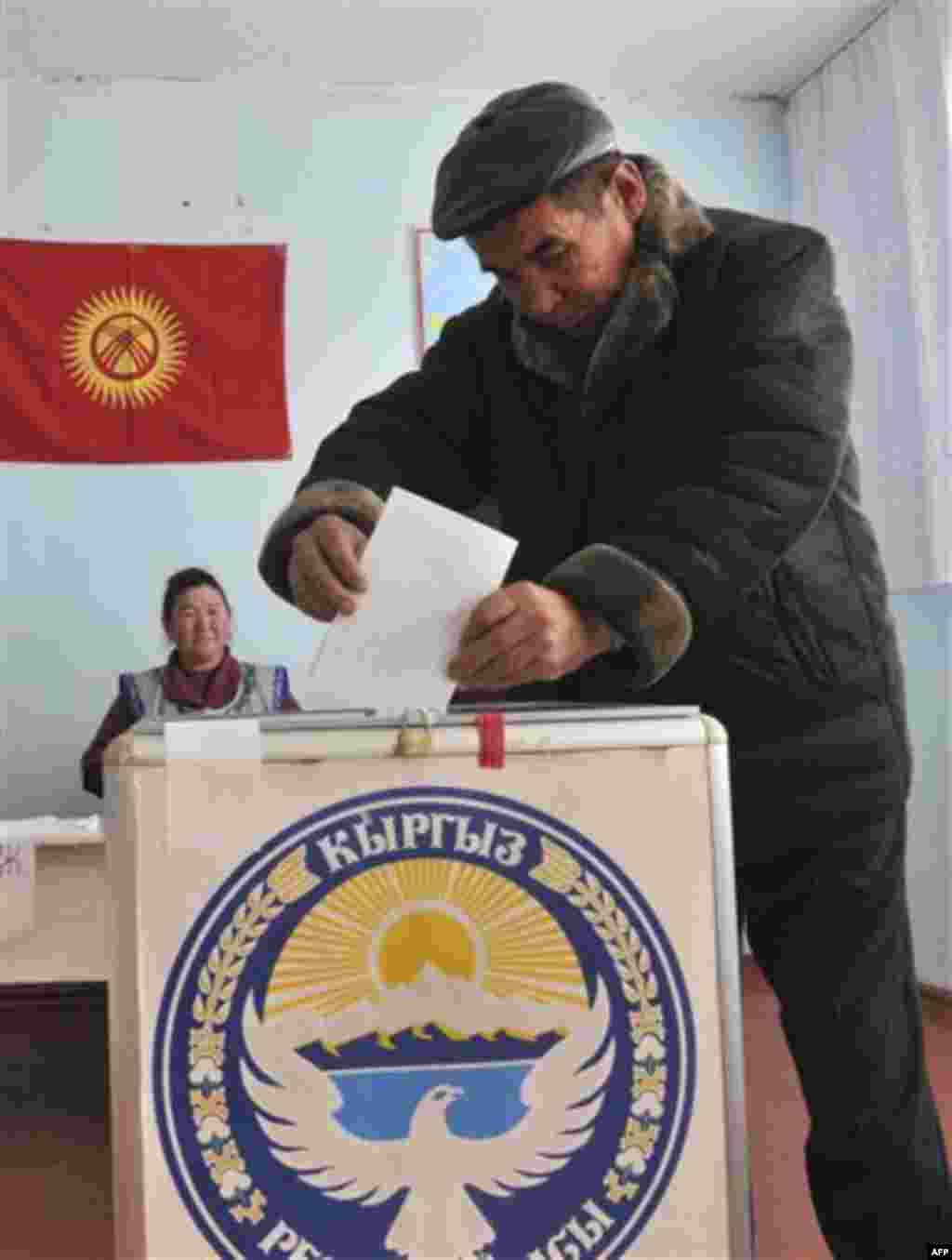Qirg'iziston prezident uchun ovoz berdi