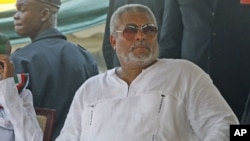 Ghana's former president Jerry Rawlings attends the inauguration ceremony of John Atta Mills at the independence square in Accra, January 7, 2009 (file photo)