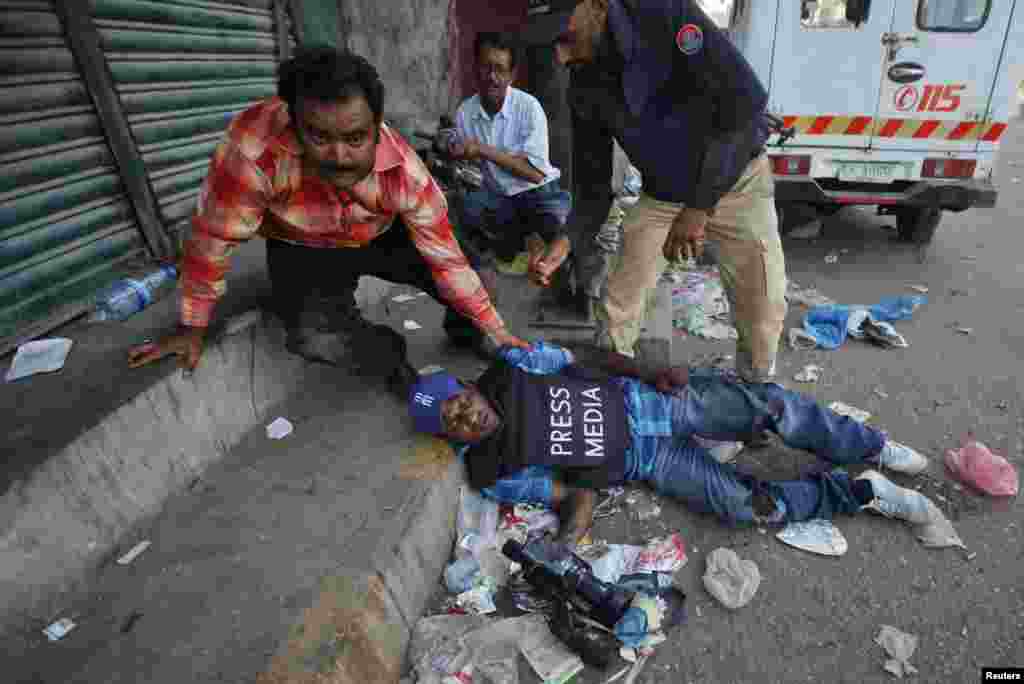 Пакистан: телеоператор получил ранения во время перестрелки полицейских и преступников в Карачи