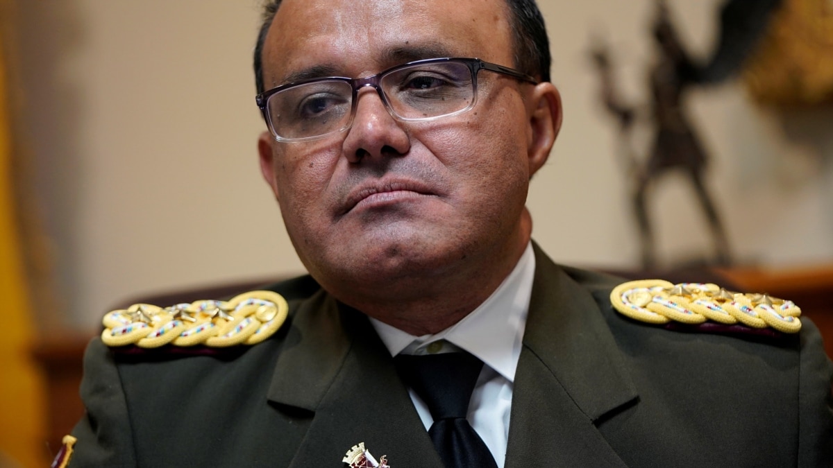 Top Venezuelan Military Envoy to US Defects