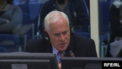 Colm Doyle svjedoči pred Haškim tribunalom