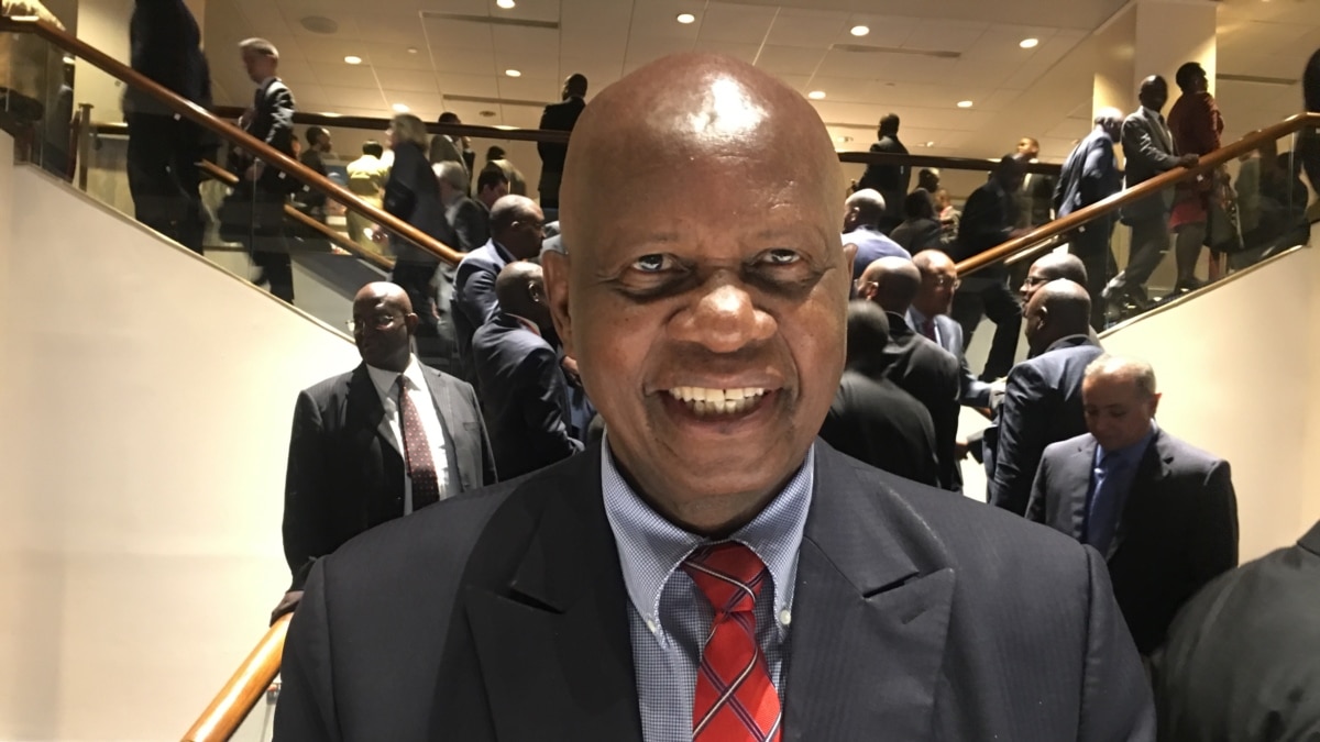 Zimbabwe Minister Projects Economic Growth of up to 6% in 2018