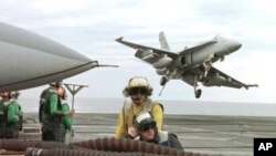 مشق و ڕاهێنانێـکی هاوبه‌شی له‌شـکری ژاپـۆنی و ئه‌مه‌ریکایی، (ئه‌رشیفی وێنه‌)