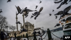 Le district d’Ortakoy à Istanbul en Turquie, 14 février 2018