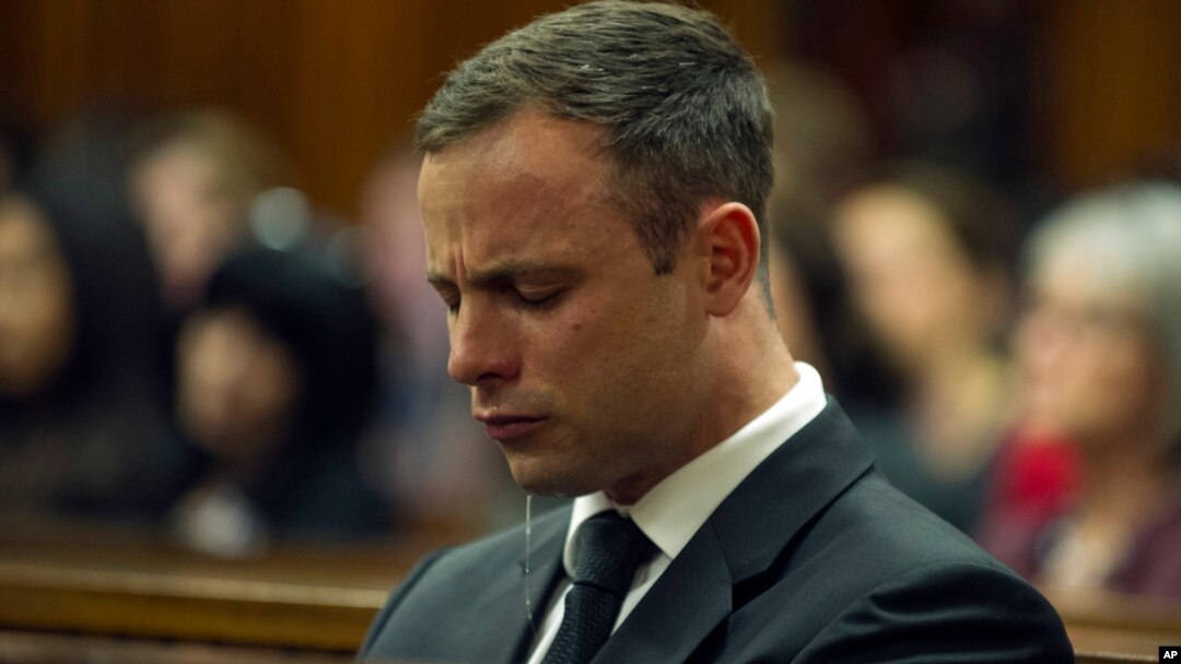 Oscar Pistorius cries in court in Pretoria, South Africa, Oct. 17, 2014 during the last day of sentencing procedures where the defense and prosecution will put their case for and against sentencing. 